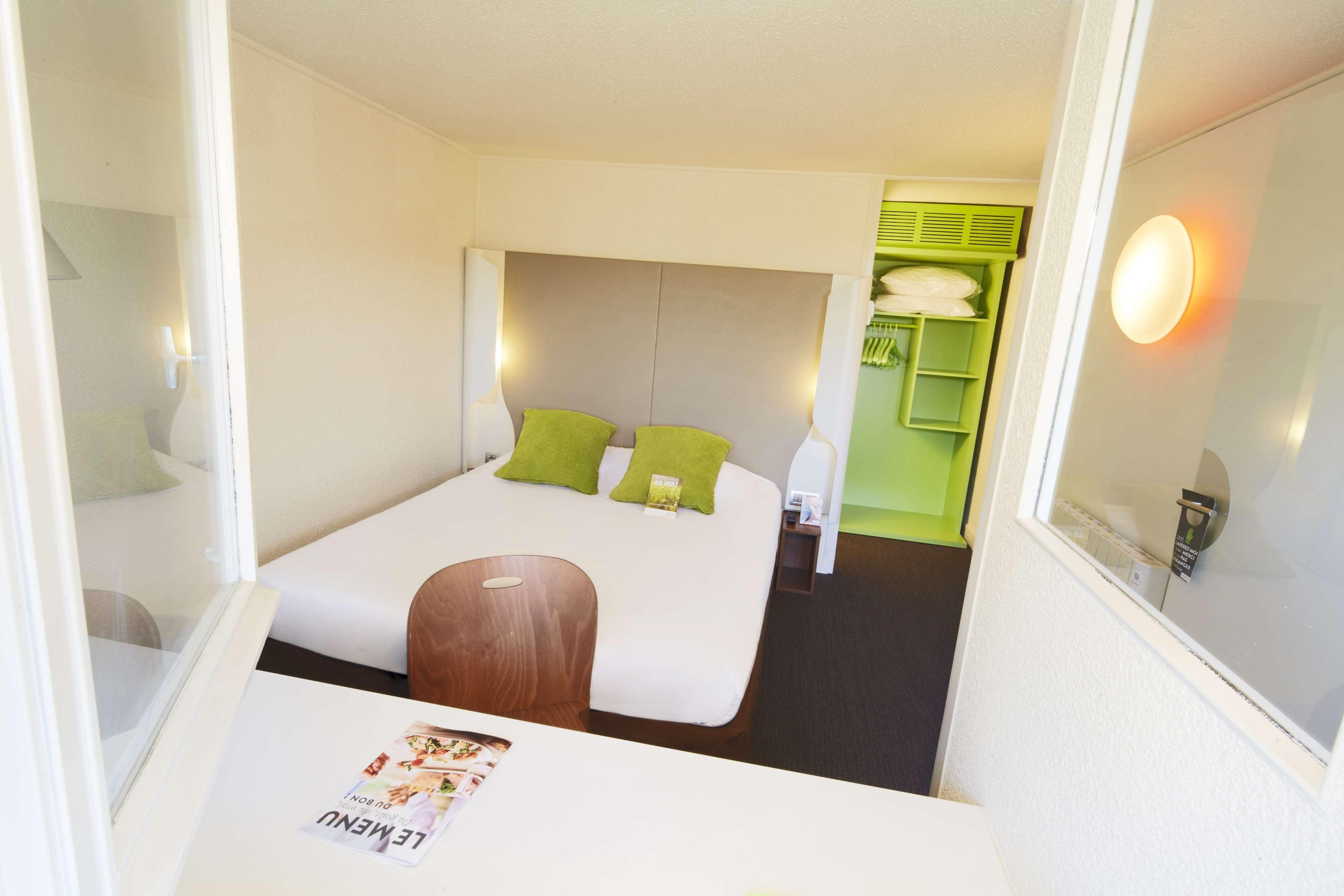 Campanile Bordeaux Est - Artigues Hotel Exterior photo